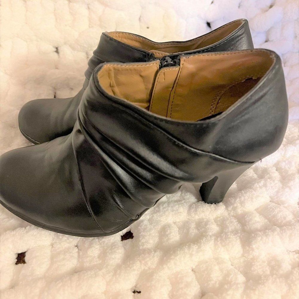 Croft & Barrows Ankle Boot - Size 6 1/2 M - Picture 4 of 7